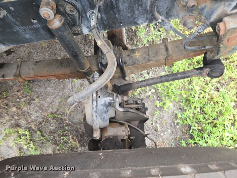 image for item DU2586 2000 Sterling L7501 dump truck