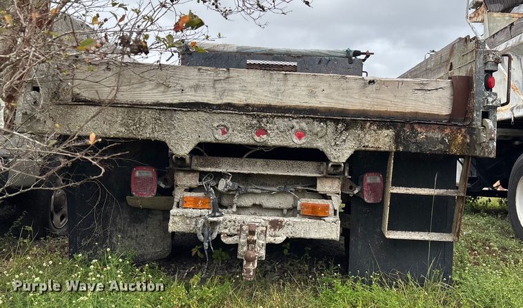 image for item DU2590 2007 Ford F-450 dump truck