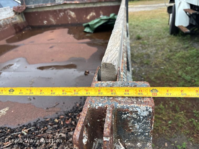 image for item DU2590 2007 Ford F-450 dump truck