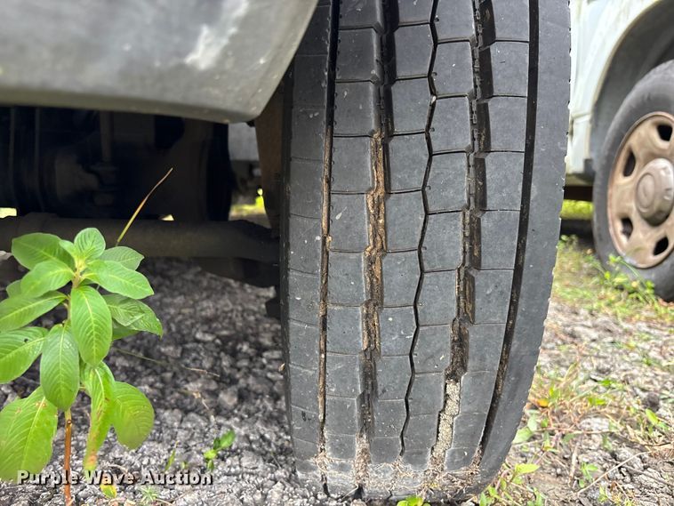 image for item DU2590 2007 Ford F-450 dump truck