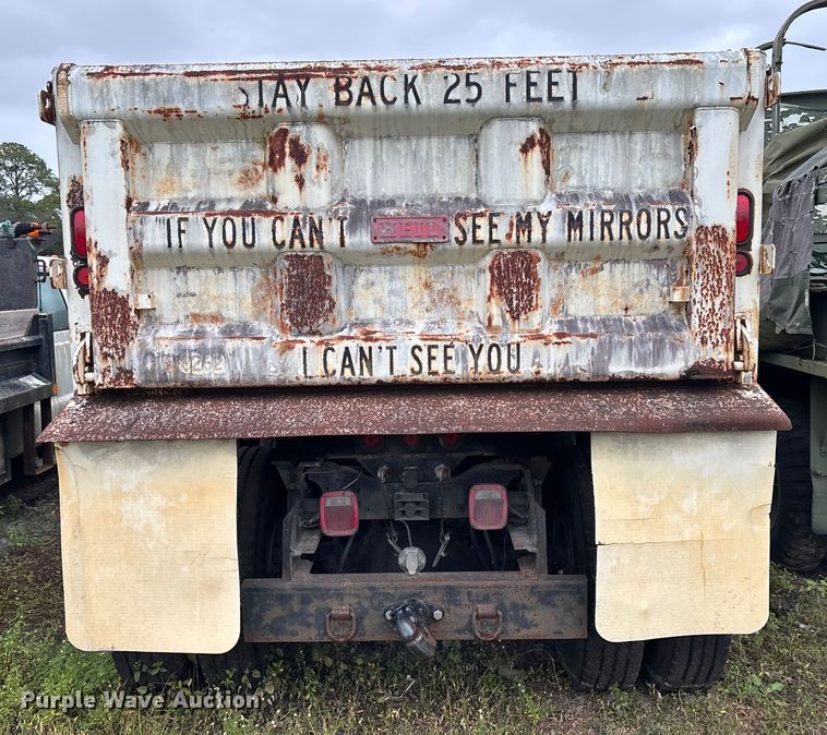 image for item DU2591 2001 Sterling dump truck