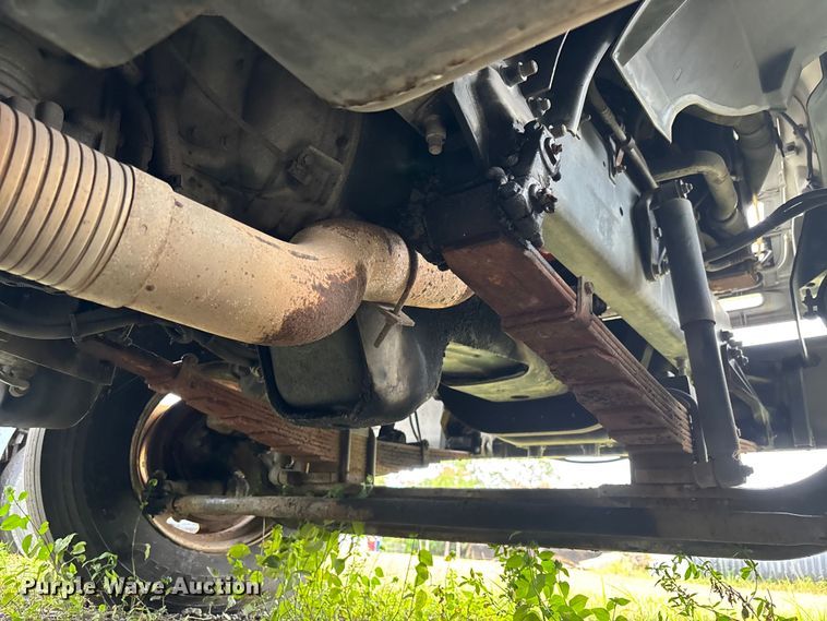 image for item DU2591 2001 Sterling dump truck