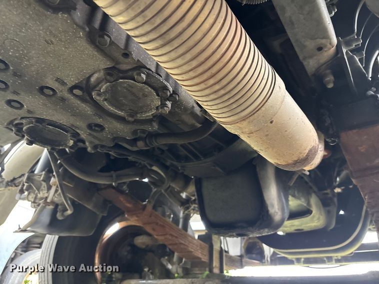 image for item DU2591 2001 Sterling dump truck