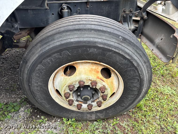 image for item DU2591 2001 Sterling dump truck