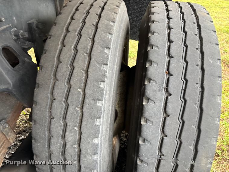 image for item DU2591 2001 Sterling dump truck