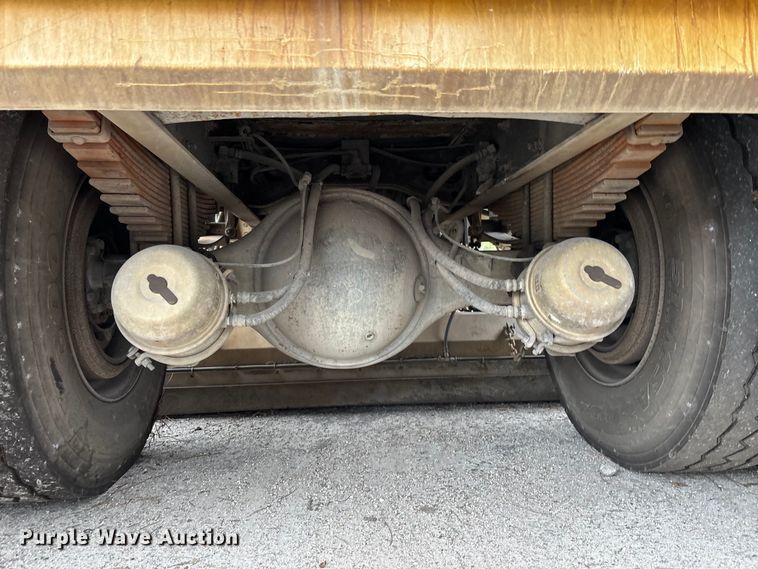 image for item DU2597 2015 International Navistar 4300M7 vacuum truck