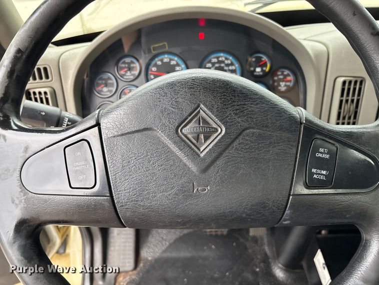 image for item DU2597 2015 International Navistar 4300M7 vacuum truck