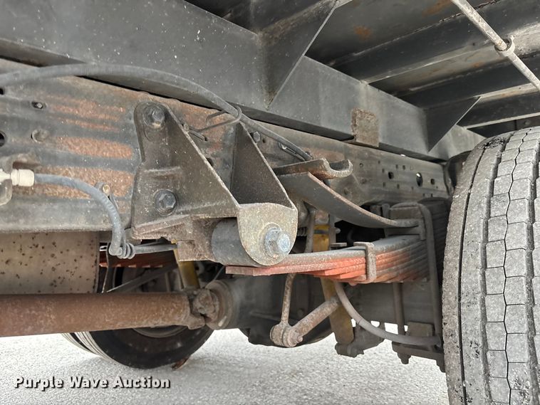 image for item DU2601 2007 Ford F450 Super Duty XL dump truck