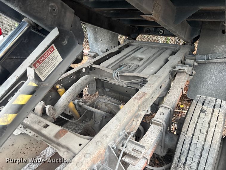 image for item DU2601 2007 Ford F450 Super Duty XL dump truck