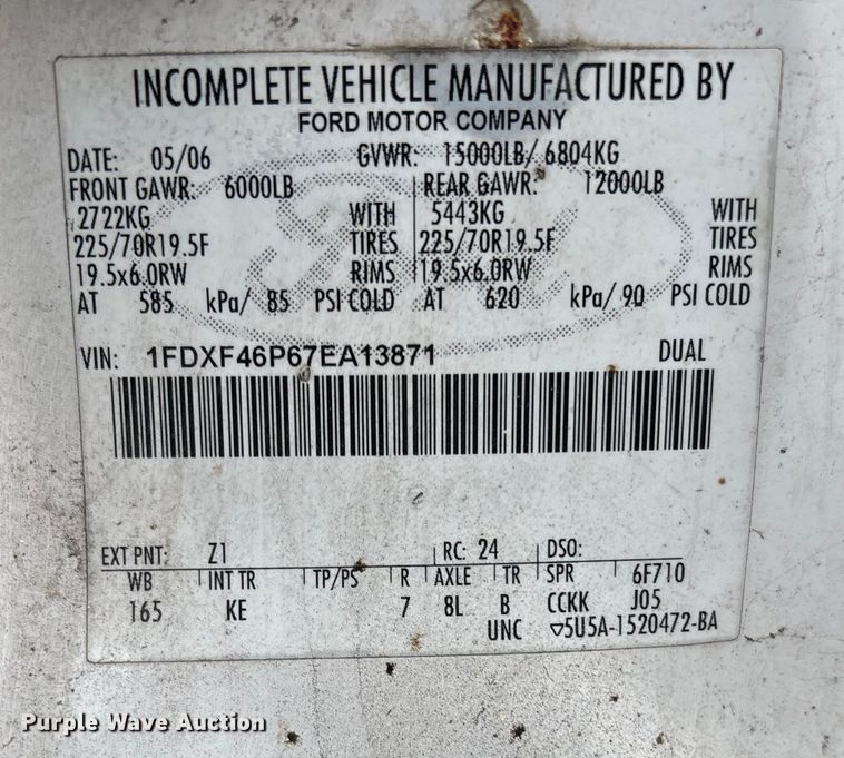 image for item DU2601 2007 Ford F450 Super Duty XL dump truck