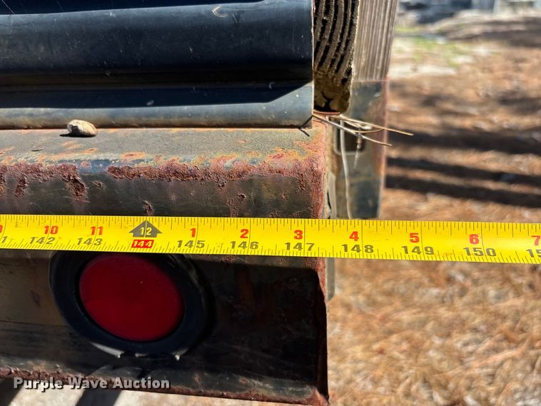 image for item DU2609 2007 Ford F450 Super Duty XL flatbed truck