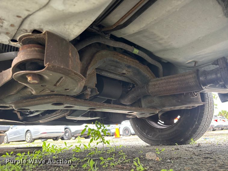 image for item DU2612 2005 Ford Escape 