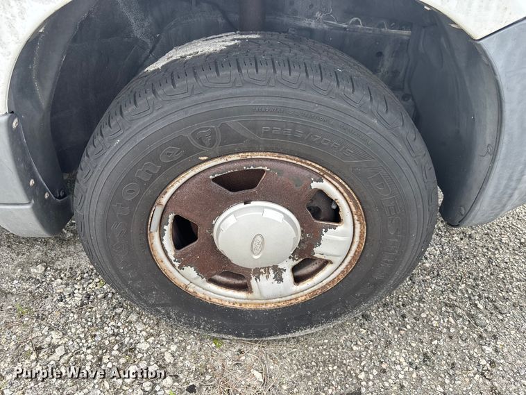 image for item DU2612 2005 Ford Escape 