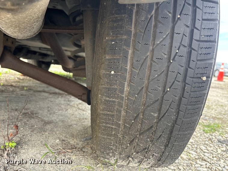 image for item DU2612 2005 Ford Escape 