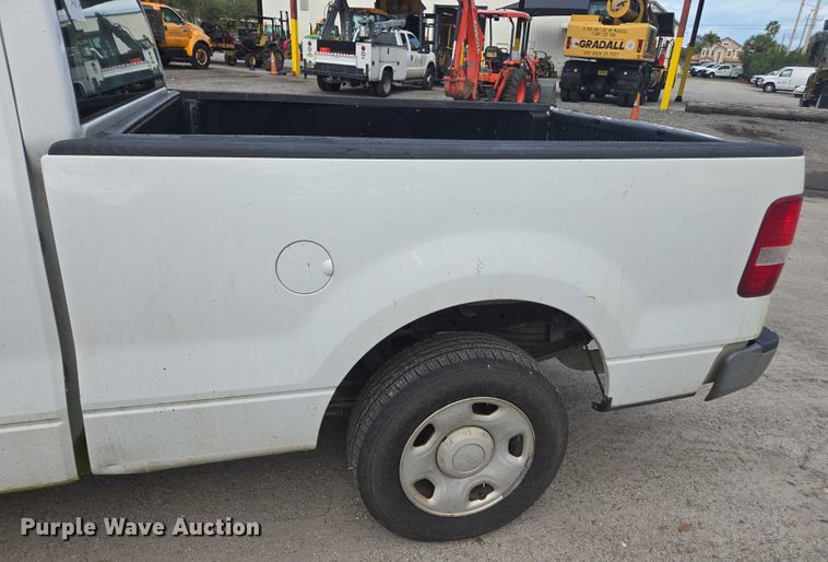 image for item DU2613 2006 Ford F150 pickup truck