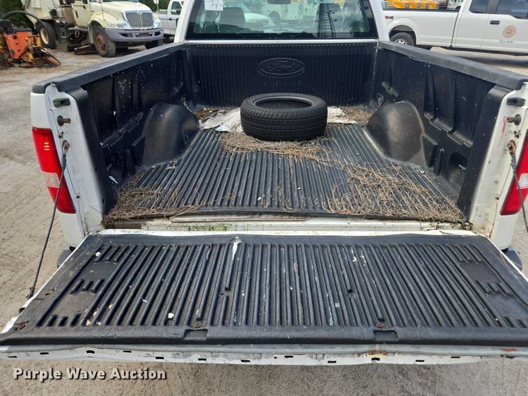 image for item DU2613 2006 Ford F150 pickup truck