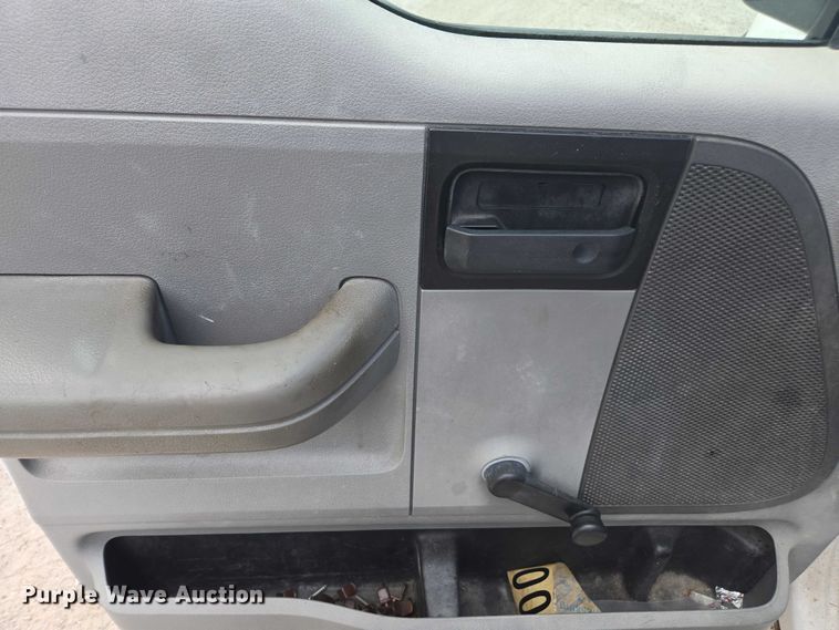 image for item DU2613 2006 Ford F150 pickup truck