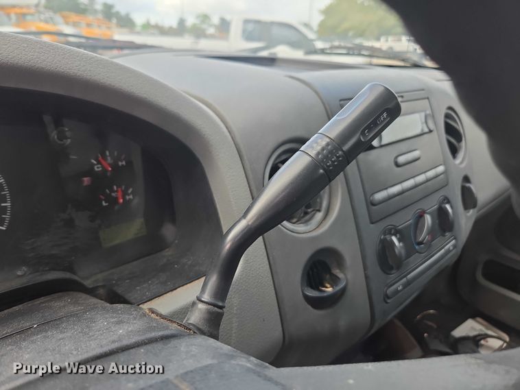 image for item DU2613 2006 Ford F150 pickup truck