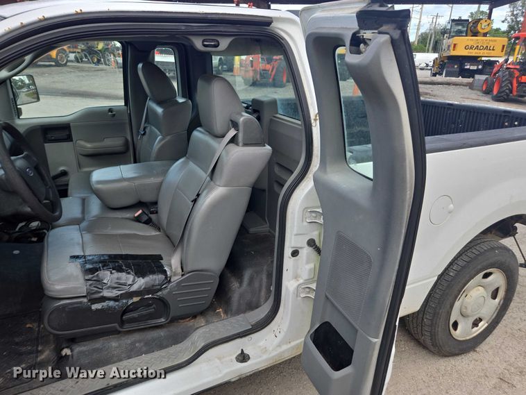 image for item DU2613 2006 Ford F150 pickup truck