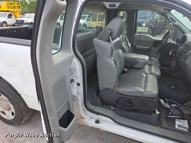 image for item DU2613 2006 Ford F150 pickup truck