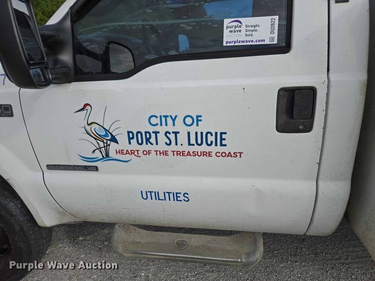 image for item DU2622 2003 Ford F450 Super Duty XL utility / service truck