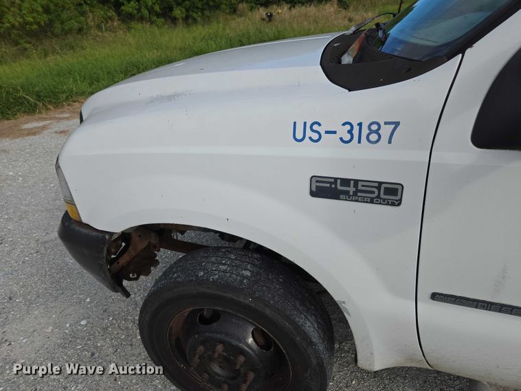 image for item DU2622 2003 Ford F450 Super Duty XL utility / service truck