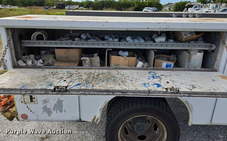 image for item DU2622 2003 Ford F450 Super Duty XL utility / service truck