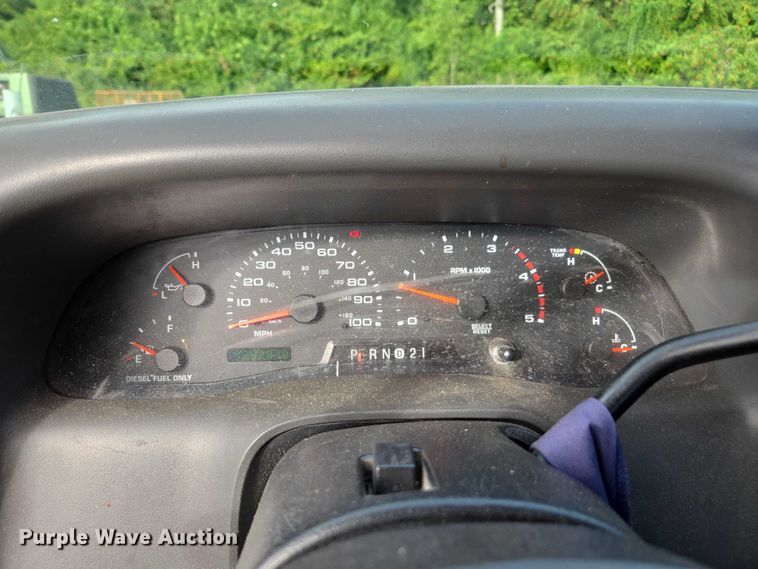 image for item DU2622 2003 Ford F450 Super Duty XL utility / service truck