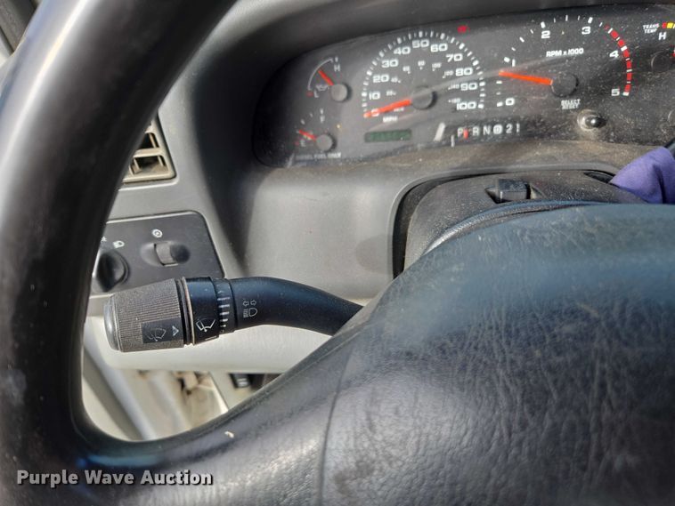 image for item DU2622 2003 Ford F450 Super Duty XL utility / service truck