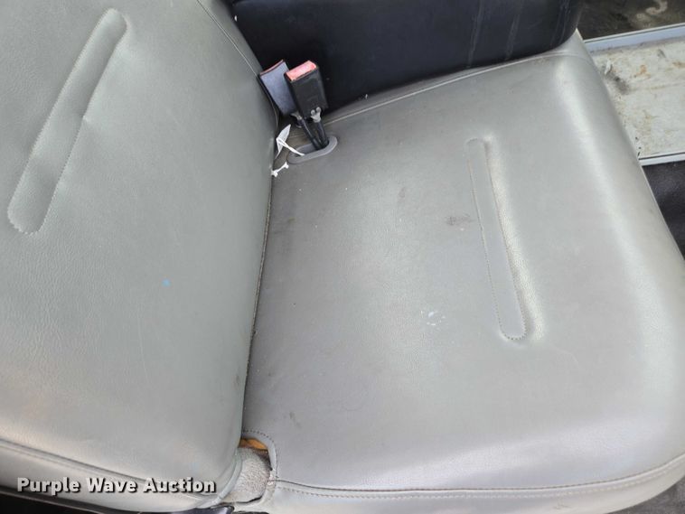 image for item DU2622 2003 Ford F450 Super Duty XL utility / service truck