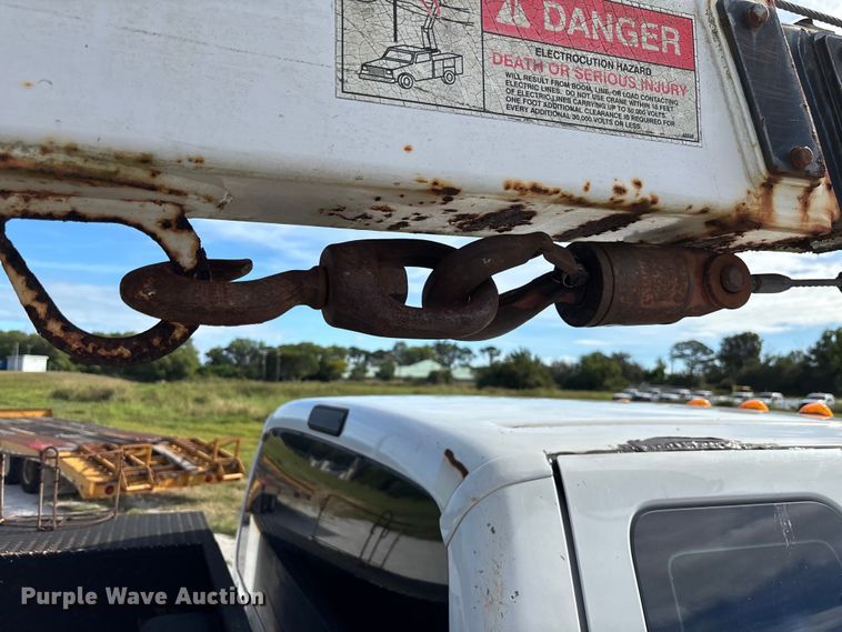 image for item DU2626 2015 Ford F550 Super Duty utility / service truck