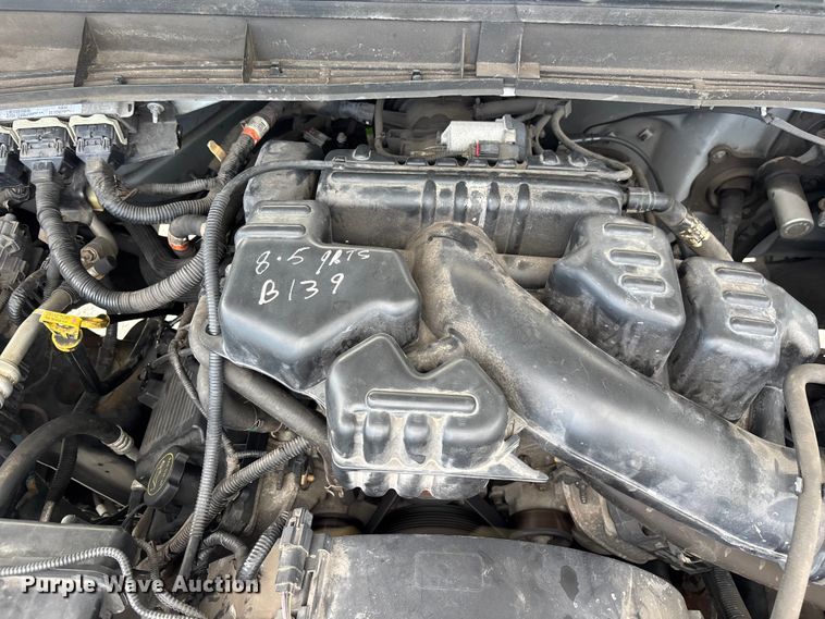 image for item DU2628 2015 Ford F350 Super Duty XL utility bed pickup truck