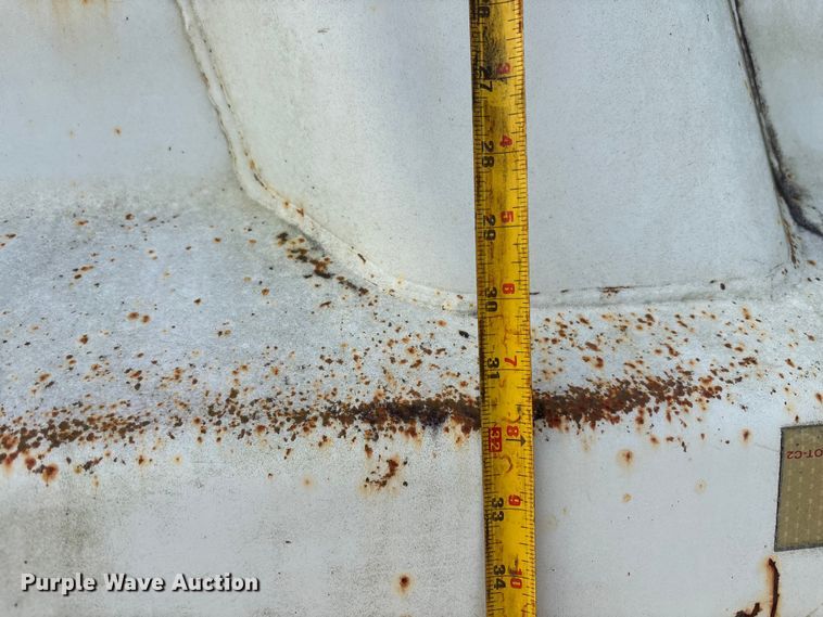 image for item DU2629 2003 International 7400 dump truck