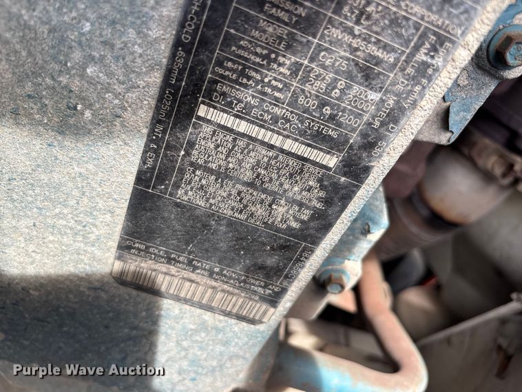 image for item DU2629 2003 International 7400 dump truck