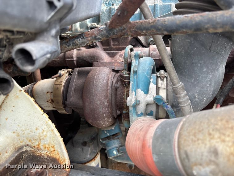 image for item DU2629 2003 International 7400 dump truck