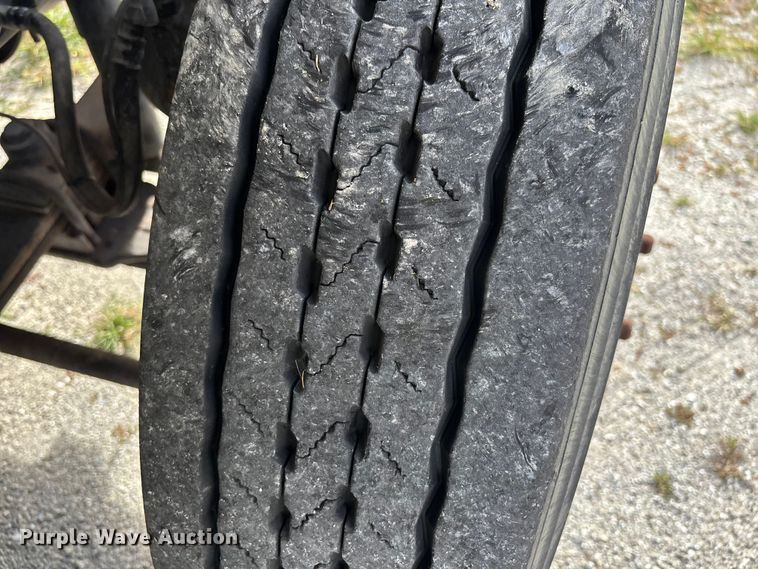 image for item DU2629 2003 International 7400 dump truck