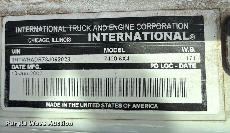 image for item DU2629 2003 International 7400 dump truck