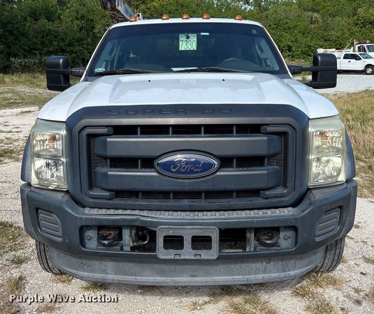 image for item DU2634 2015 Ford F550 Super Duty utility / service truck