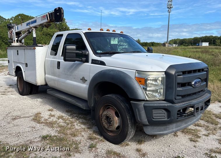 image for item DU2634 2015 Ford F550 Super Duty utility / service truck