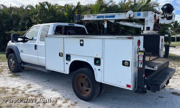image for item DU2634 2015 Ford F550 Super Duty utility / service truck