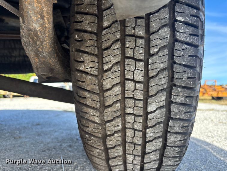 image for item DU2636 2005 Ford Escape XLT SUV