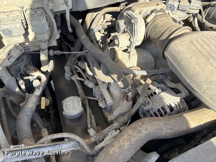 image for item DU2639 2004 Ford F150 Super Duty XL pickup truck