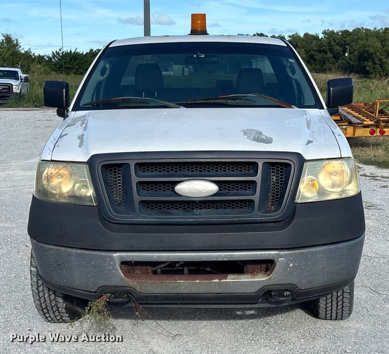image for item DU2645 2006 Ford F150 Super Duty XL pickup truck