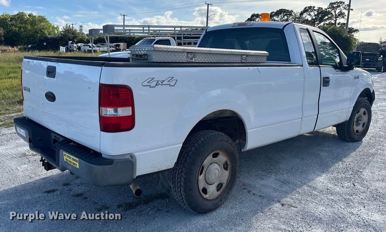 image for item DU2645 2006 Ford F150 Super Duty XL pickup truck