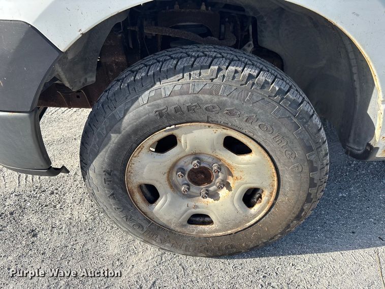 image for item DU2645 2006 Ford F150 Super Duty XL pickup truck