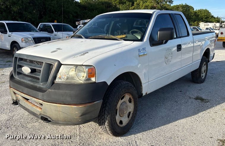 image for item DU2648 2006 Ford F150 Ext. Cab pickup truck