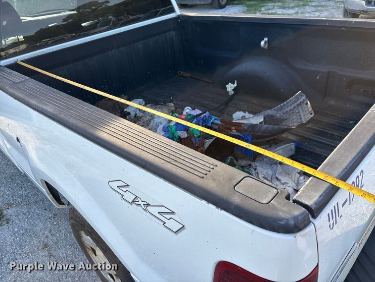 image for item DU2648 2006 Ford F150 Ext. Cab pickup truck