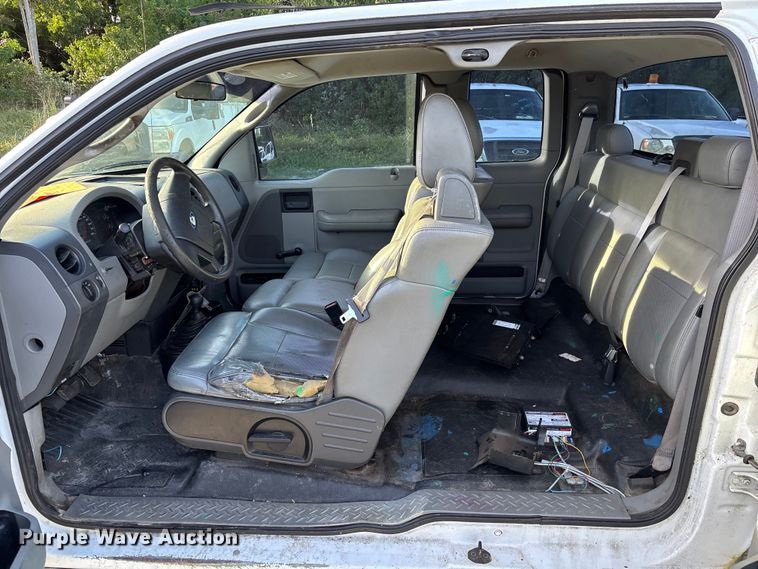 image for item DU2648 2006 Ford F150 Ext. Cab pickup truck