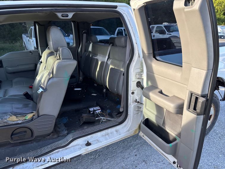 image for item DU2648 2006 Ford F150 Ext. Cab pickup truck