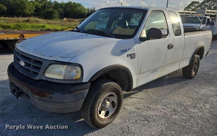 image for item DU2649 2003 Ford F150 Ext. Cab pickup truck